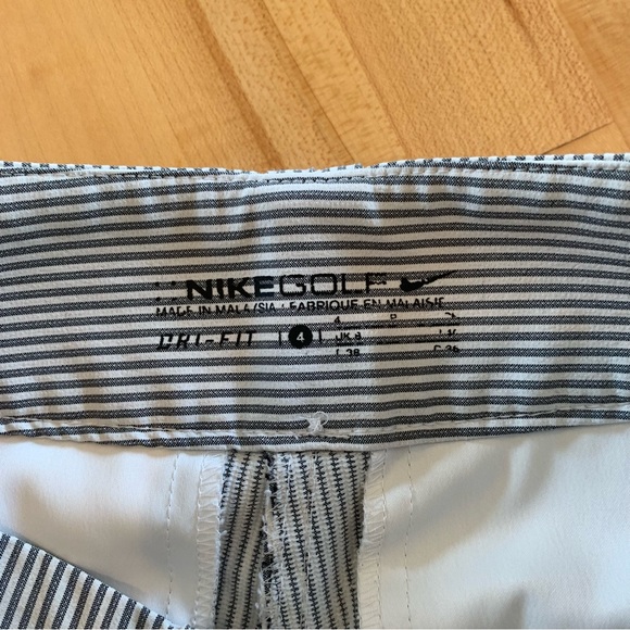 Nike golf shorts dry fit Bermuda women’s athletic size 4 - Picture 5 of 6